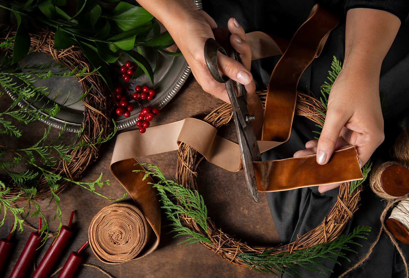 christmas flower arrangements